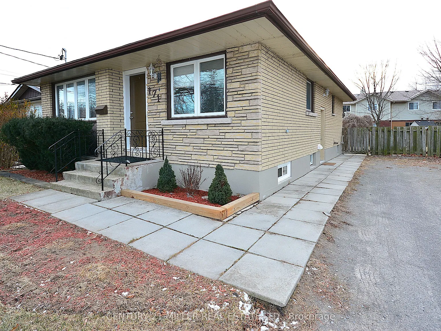 2 bed, $1,490 — Photo 2