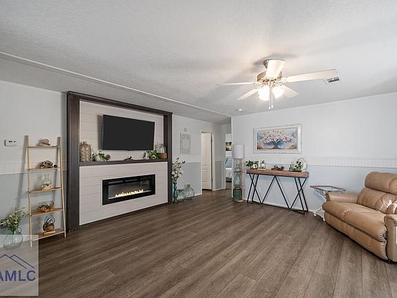 5th image of 2243 Limerick Rd