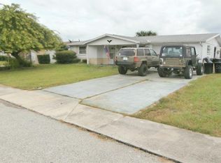 5300 Palafox Dr, New Port Richey, FL 34652