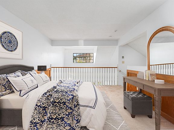 4th image of 67 Miner St #219
