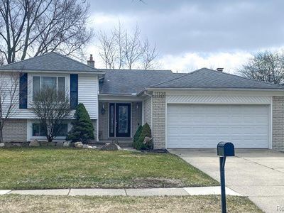 11738 Cavalier Dr, Sterling Heights, MI, 48313