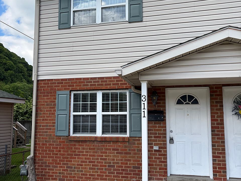 1st image of 311 71st St SE #A