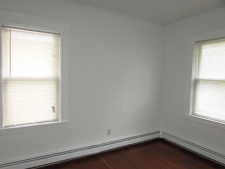 102 Putnam St #2 — Photo 7