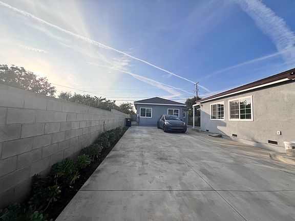 2nd image of 621 Abbot Ave #B