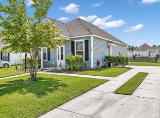 225 Killarney Trl, Moncks Corner, SC 29461