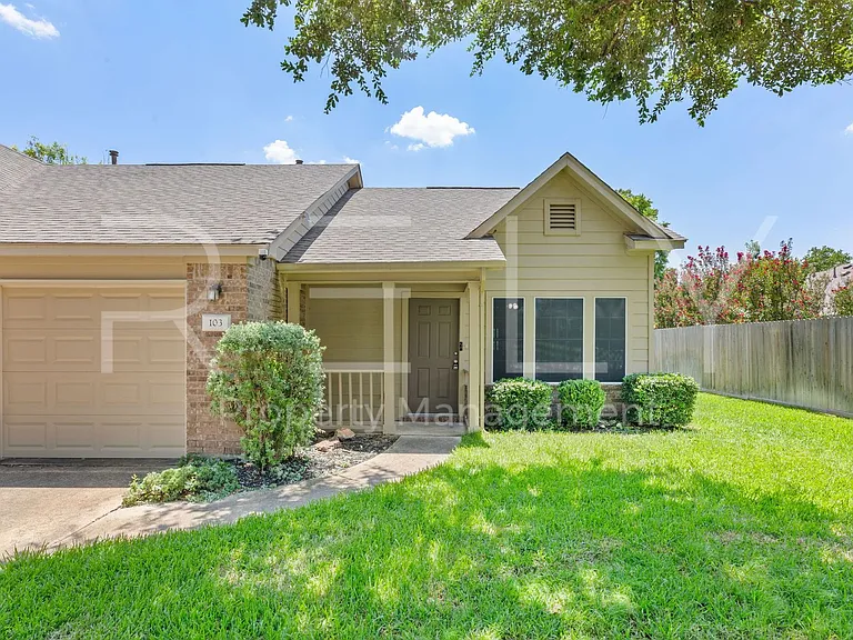 103 Prairie Springs Loop — Photo 2