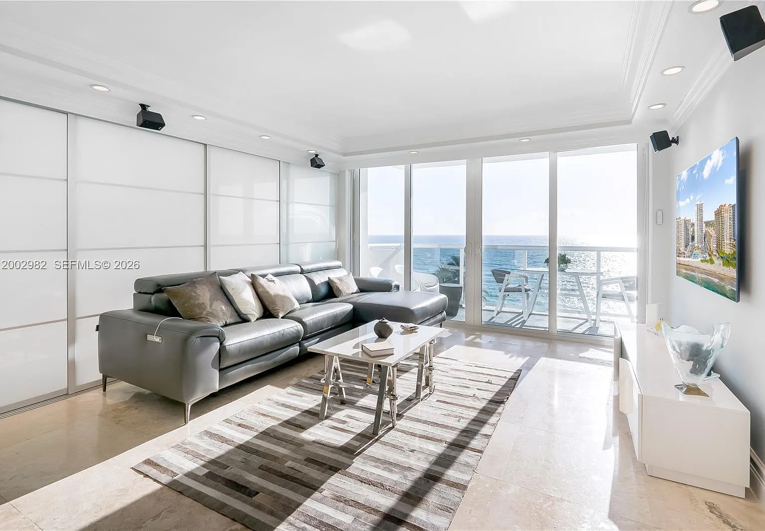 Parker Tower Condo — Photo 3