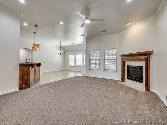 2nd image of 14714 Courtney Ln
