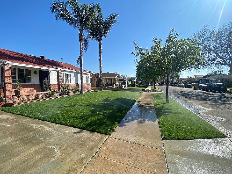 2nd image of 1240 N Reese Pl