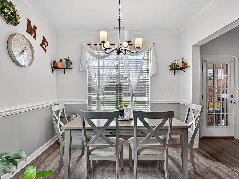 537 Jensen Ln — Photo 26
