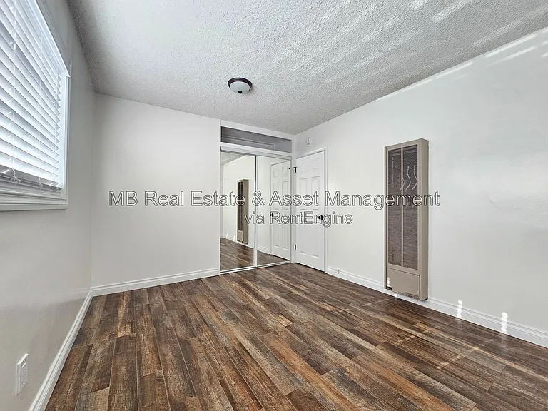 1745 W 165th Pl — Photo 8
