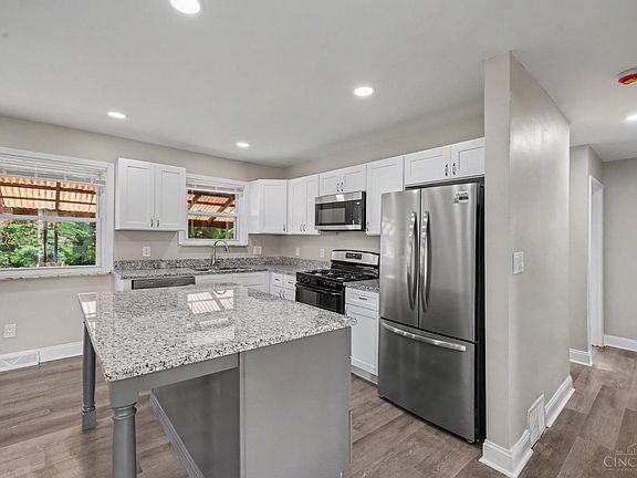4th image of 3260 Harry Lee Ln