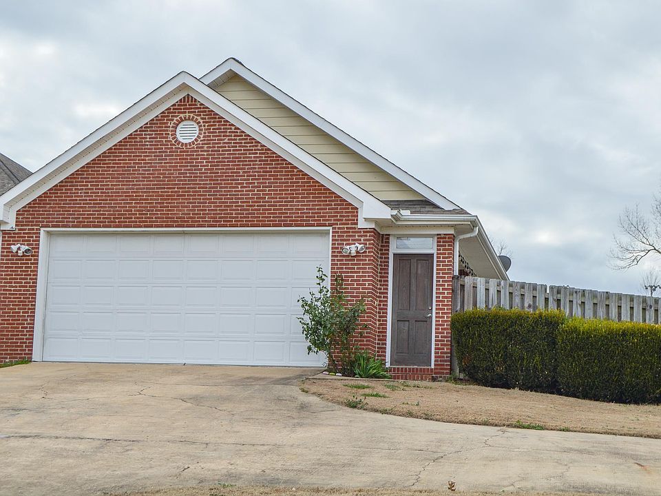 1st image of 1072 Muirfield Dr