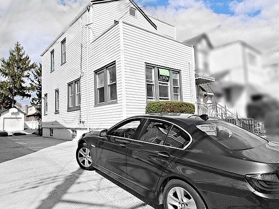 2nd image of 22833 Mentone Avenue #1