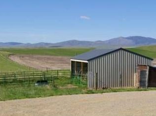 1832 Mountain View Rd, Stanford, MT 59479