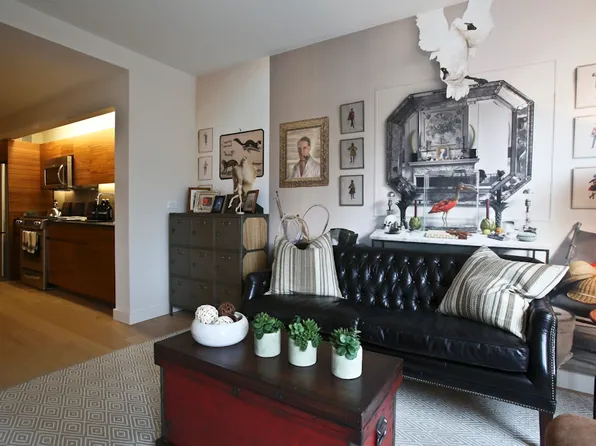 550 West 45th Street image 1 of 18