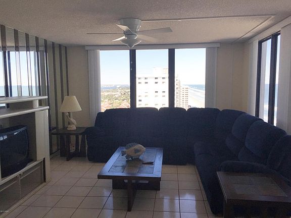 3rd image of 3043 S Atlantic Ave #U040