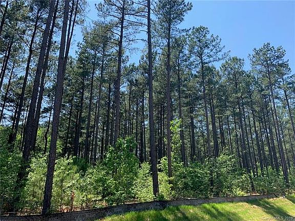 5th image of 111 Sills Creek Ln #16