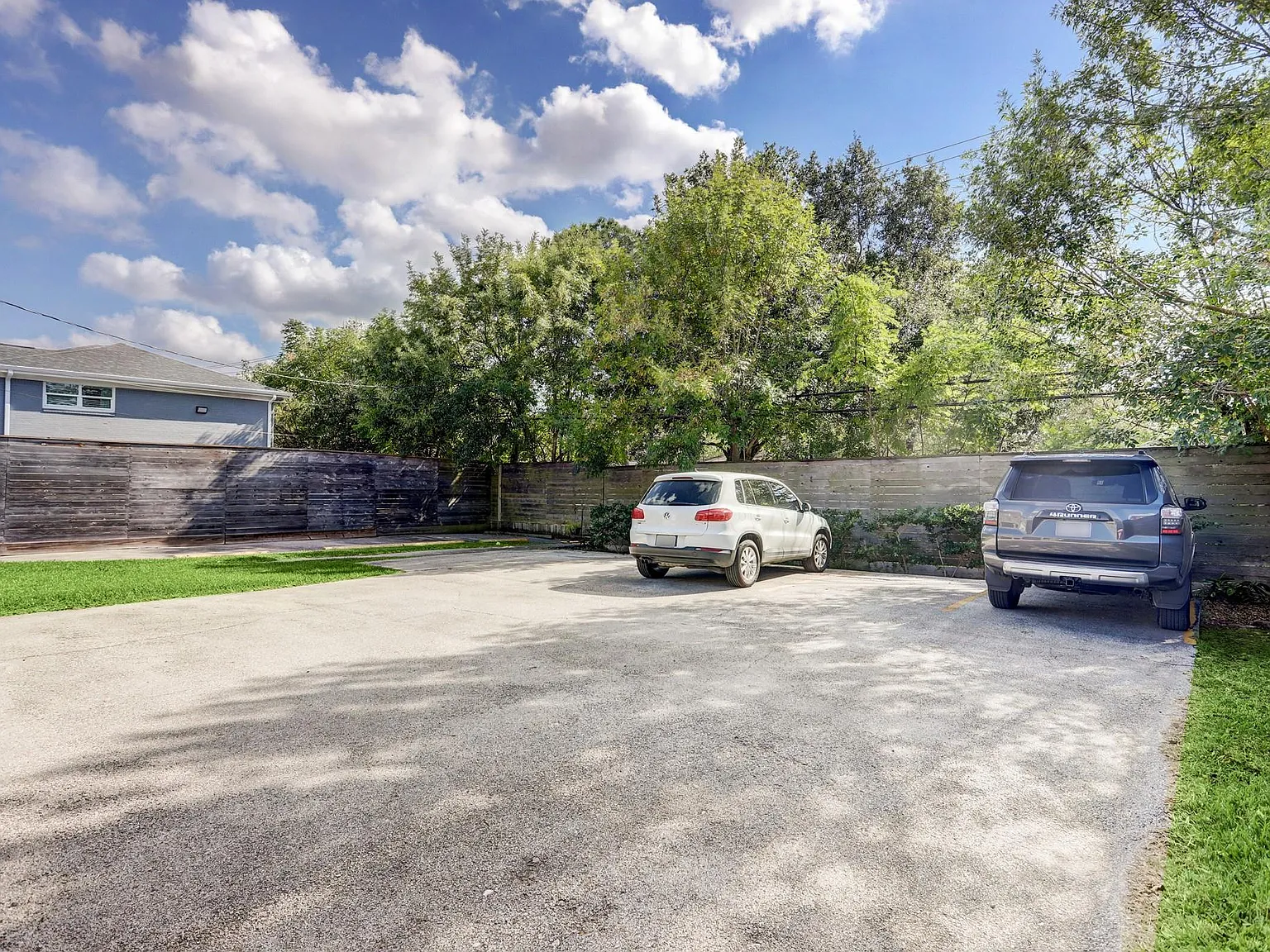 3 bed, 1.0 bath, 1497 sqft, $1,950 — Photo 4