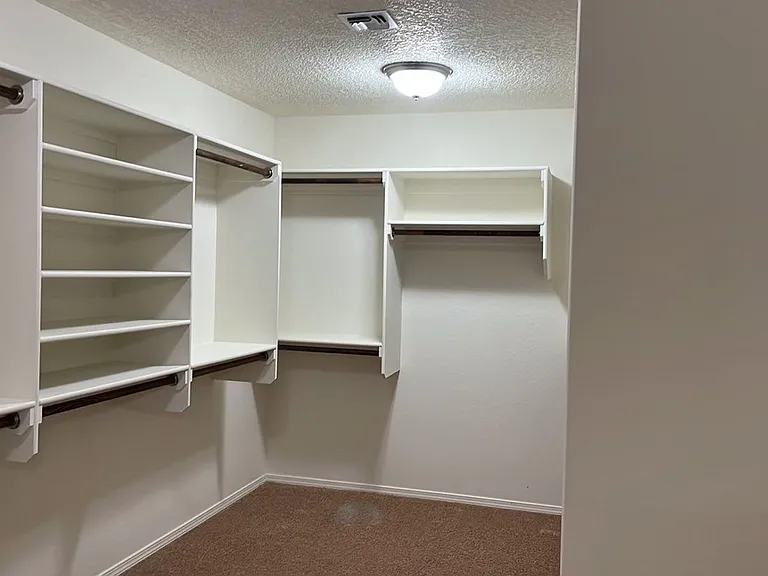 3806 Dynamite Rd NE — Photo 27