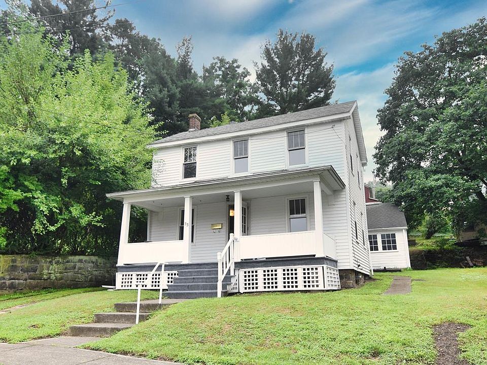 1st image of 33 Plum St