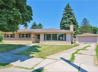 3500 Byron Ave, Racine, WI 53405