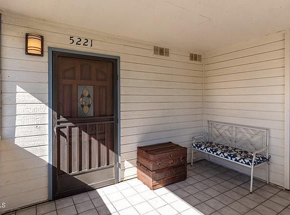 4th image of 5221 Driftwood St