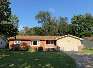1920 S Sieger Dr, Springfield, MO 65804