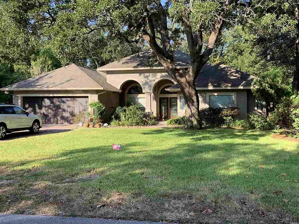 1st image of 11 Highpoint Dr