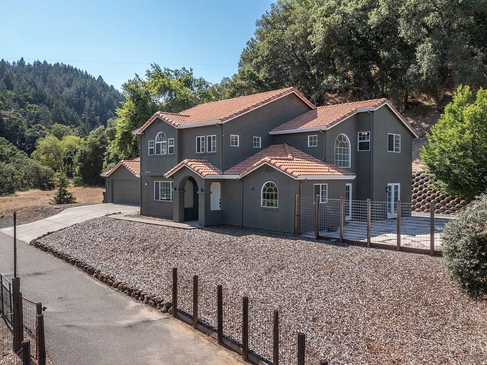 1st image of 301 Portofino Way