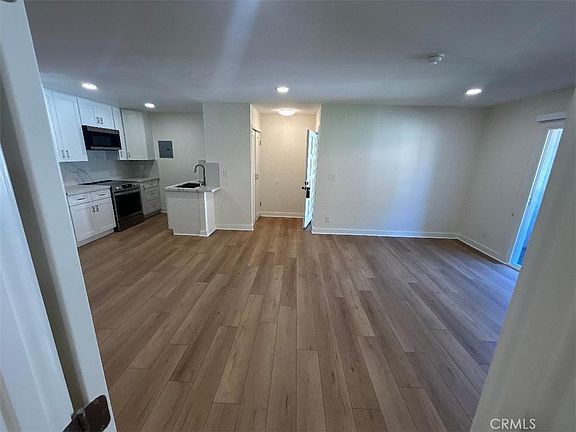 4th image of 2511 W Sunflower Ave Unit J7