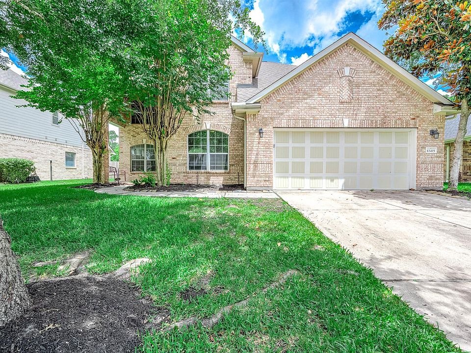 1st image of 12415 Jamestown Crossing Ln