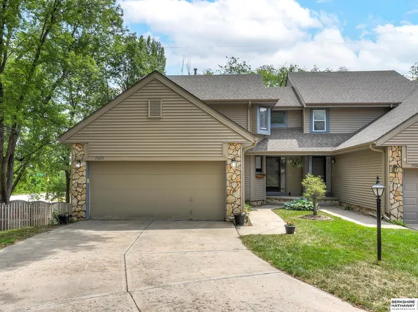 15325 Mason Plz, Omaha, NE 68154