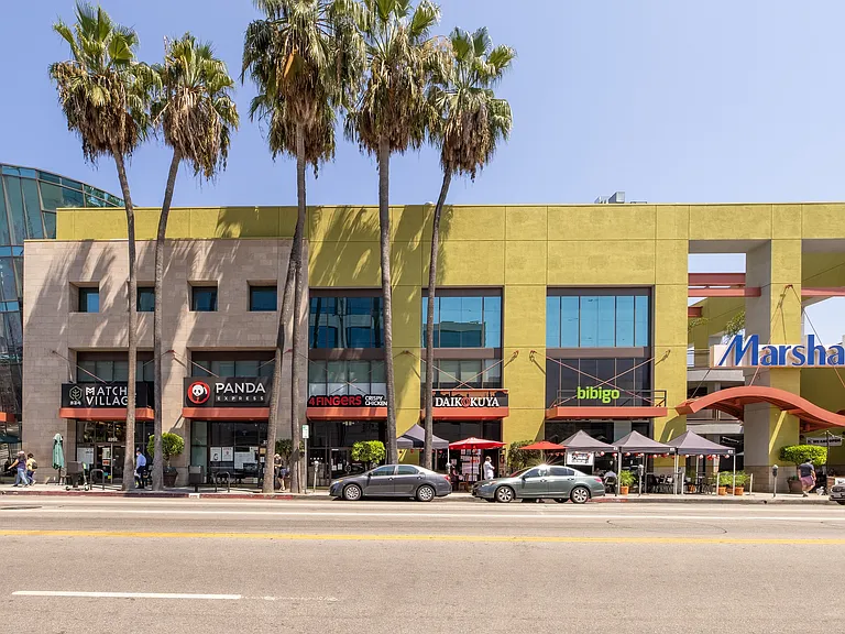 One Westside Shopping Center