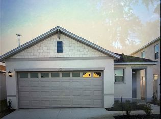 4203 Evernia Rd, Tavares, FL 32778