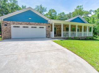 1738 County Highway 83a W, Freeport, FL 32439