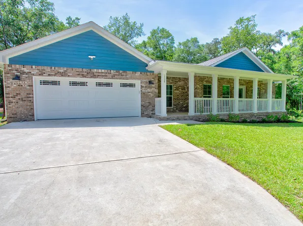 1738 County Highway 83a W, Freeport, FL 32439