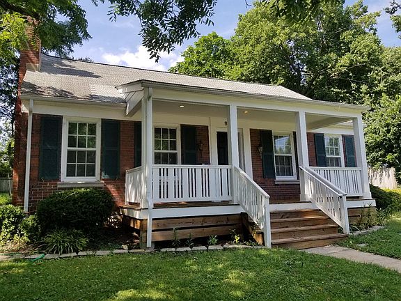 2nd image of 929 Idlewild Ct