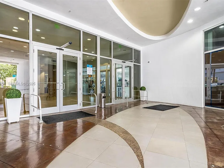 1750 N Bayshore Dr #4901 — Photo 20