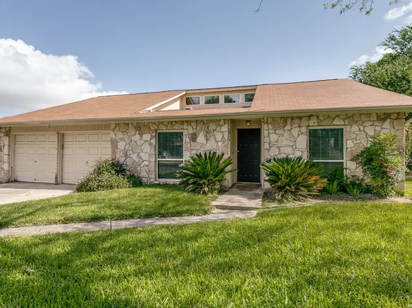 3513 CLIFFSIDE DR, Schertz, TX 78108