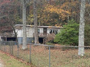 32 Wilbur Dr, Dahlonega, GA 30533