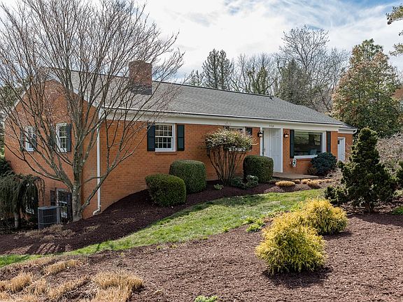 2nd image of 3768 Shen Lake Dr