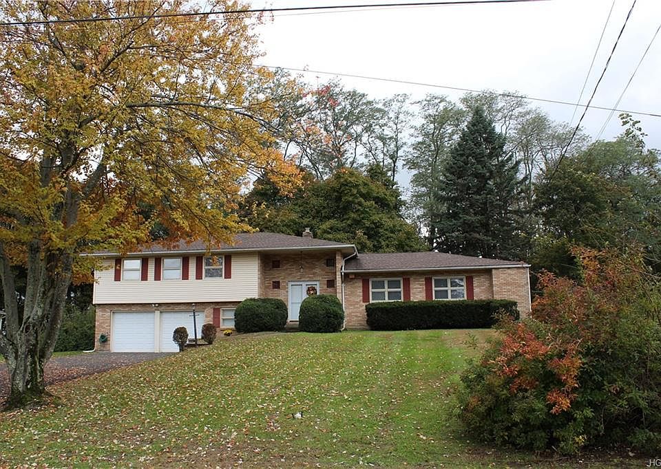 1st image of 39 Clintonwood Dr