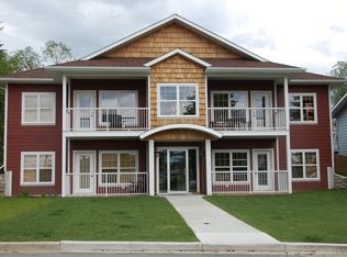 5131 52nd St #1A, Rocky Mountain House, AB T4T0B6