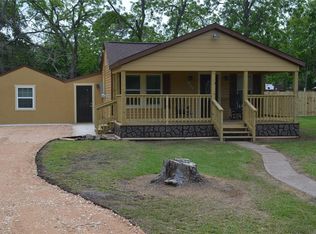 525 E Bernard St, West Columbia, TX 77486