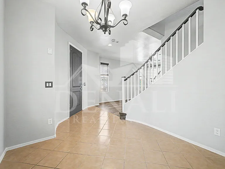17737 W Woodrow Ln — Photo 6