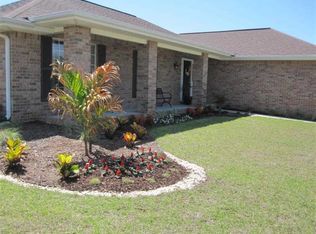 4839 Ribault Ln, Milton, FL 32570