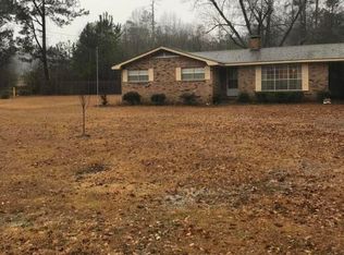 409 Leeville Rd, Petal, MS 39465