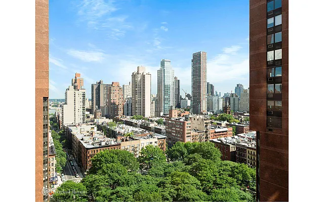 Rented by Douglas Elliman | media 3