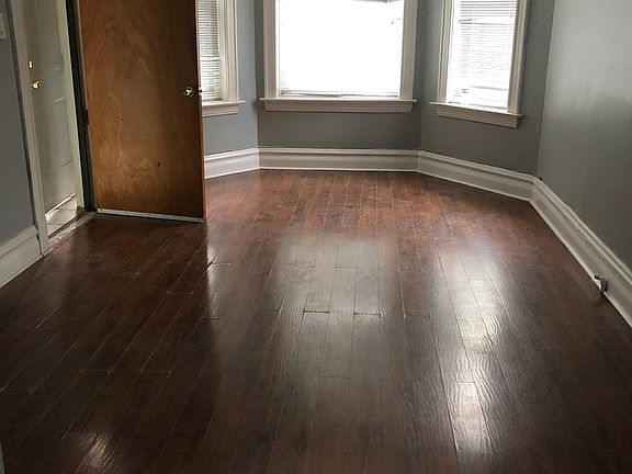 3rd image of 3728 S Hermitage Ave APT 1
